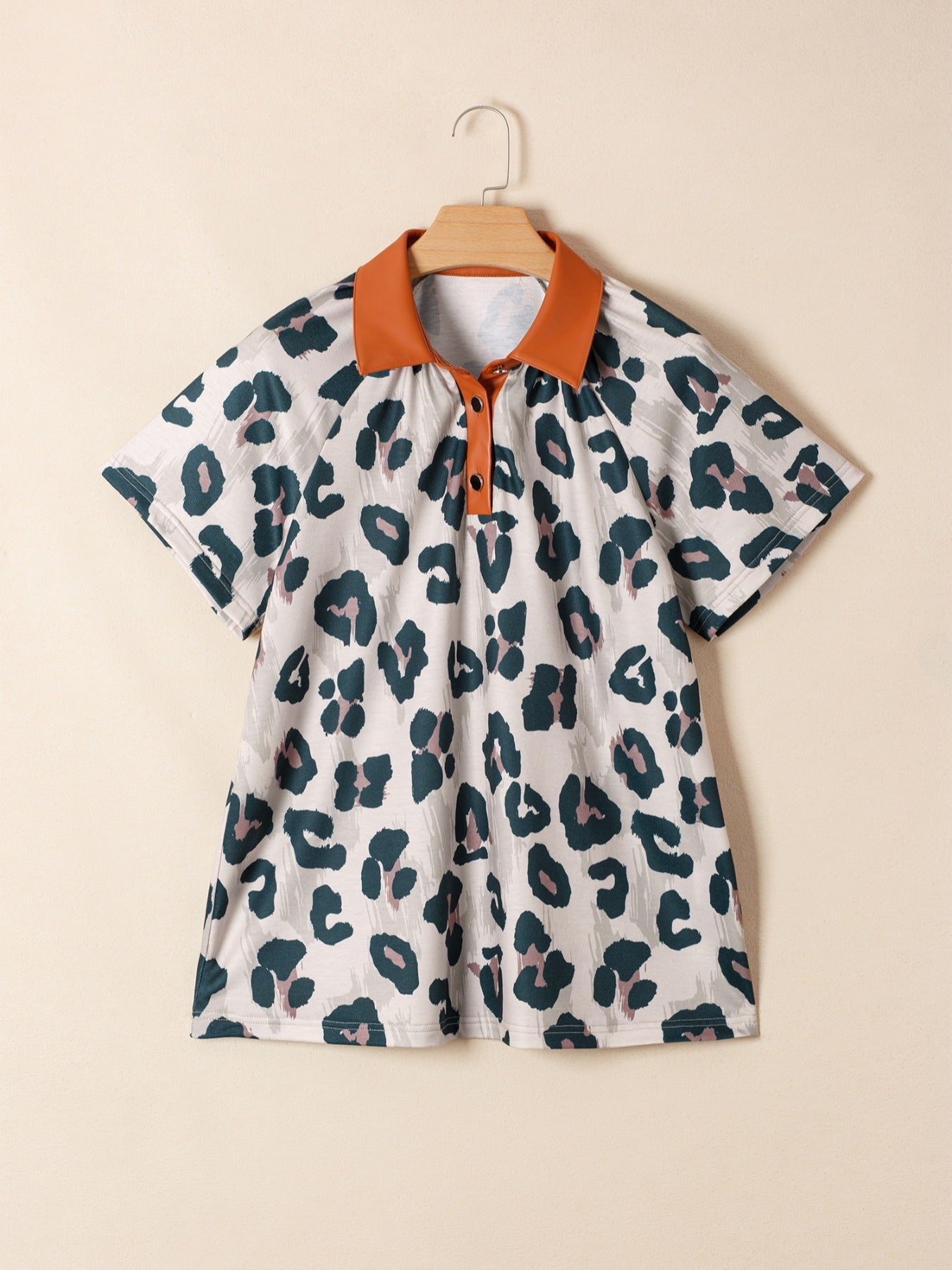 \Leopard Print Button Contrast Collared Short Sleeve Blouse