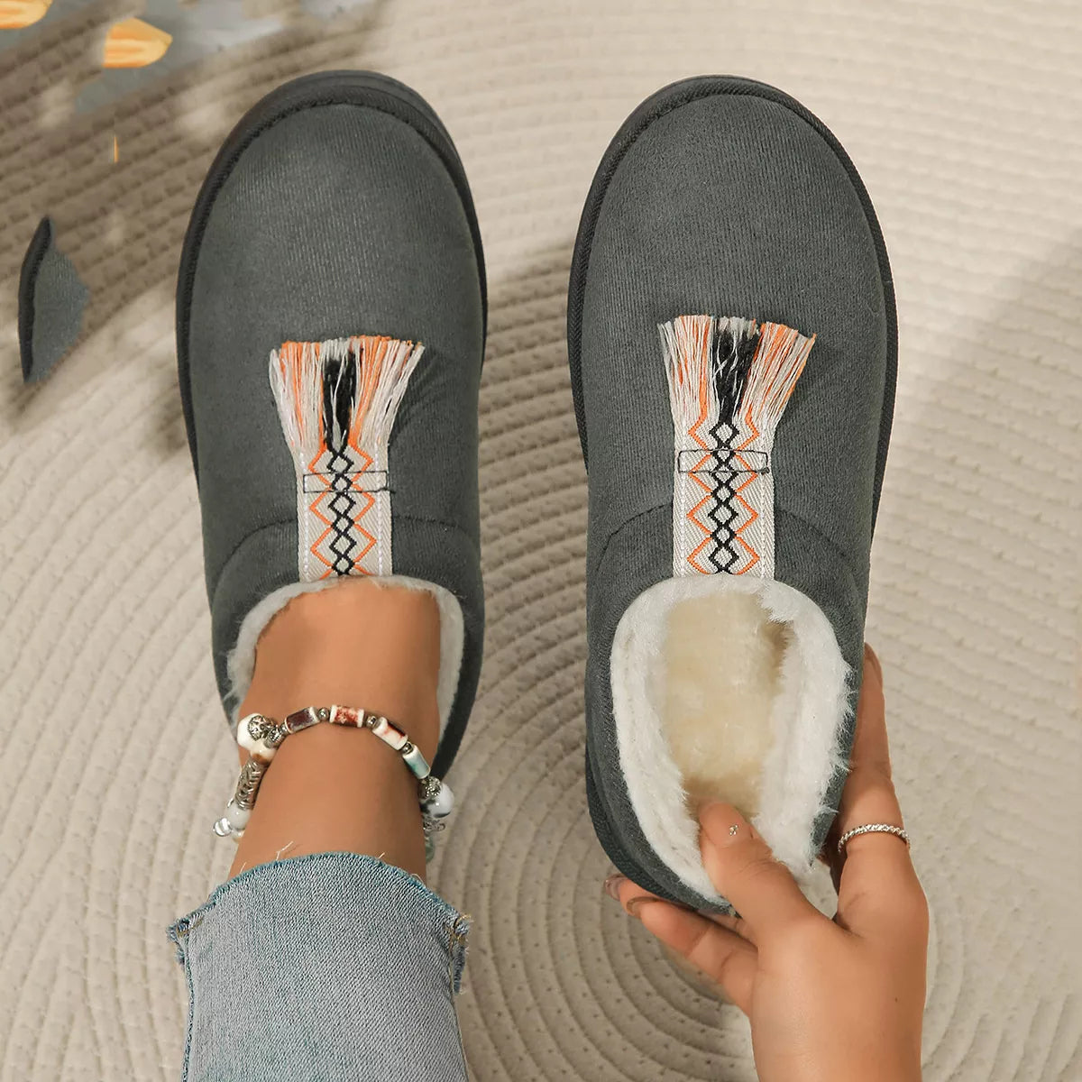 Round Toe Platform Slippers