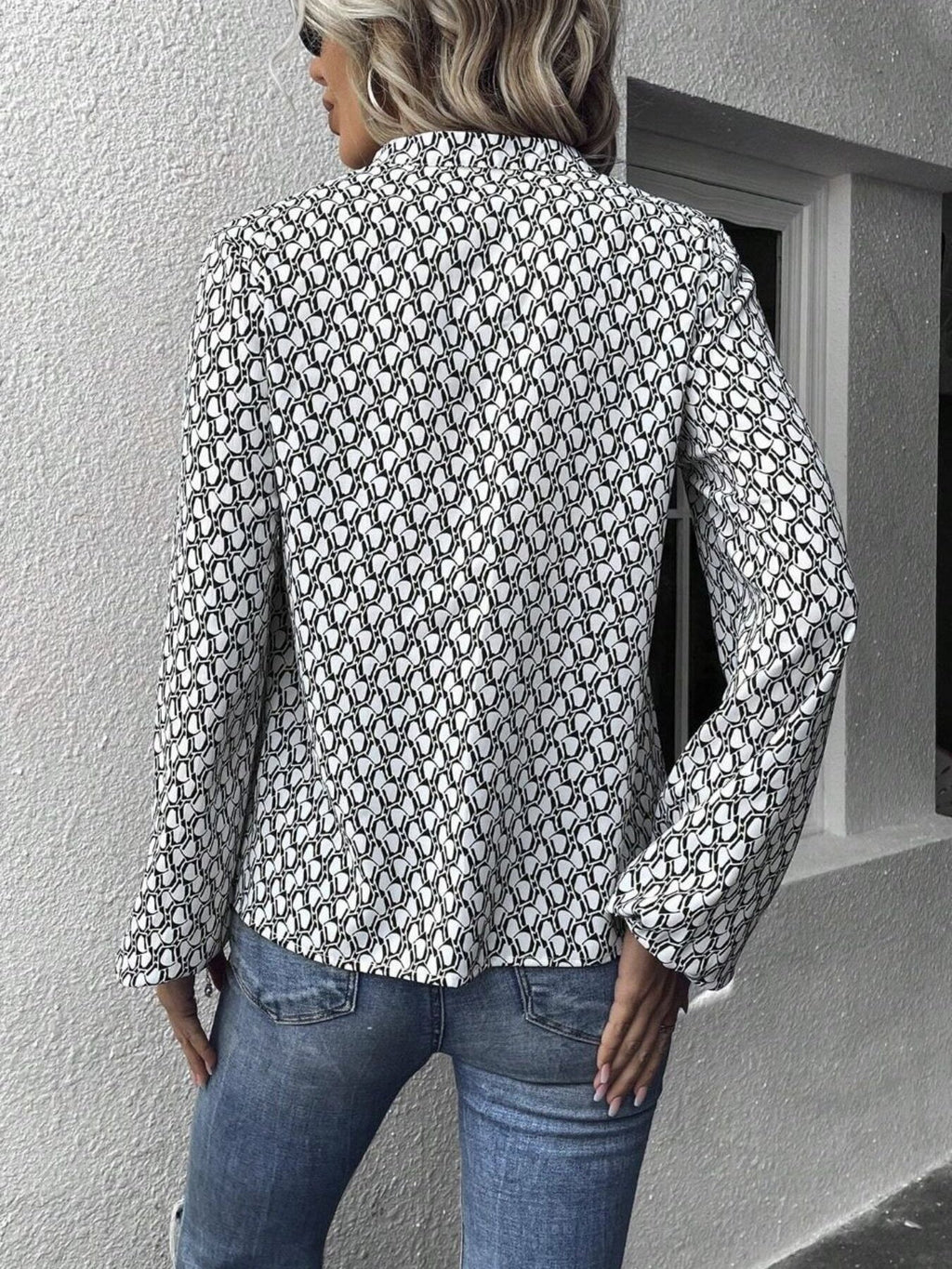Printed Notched Balloon Sleeve Blouse