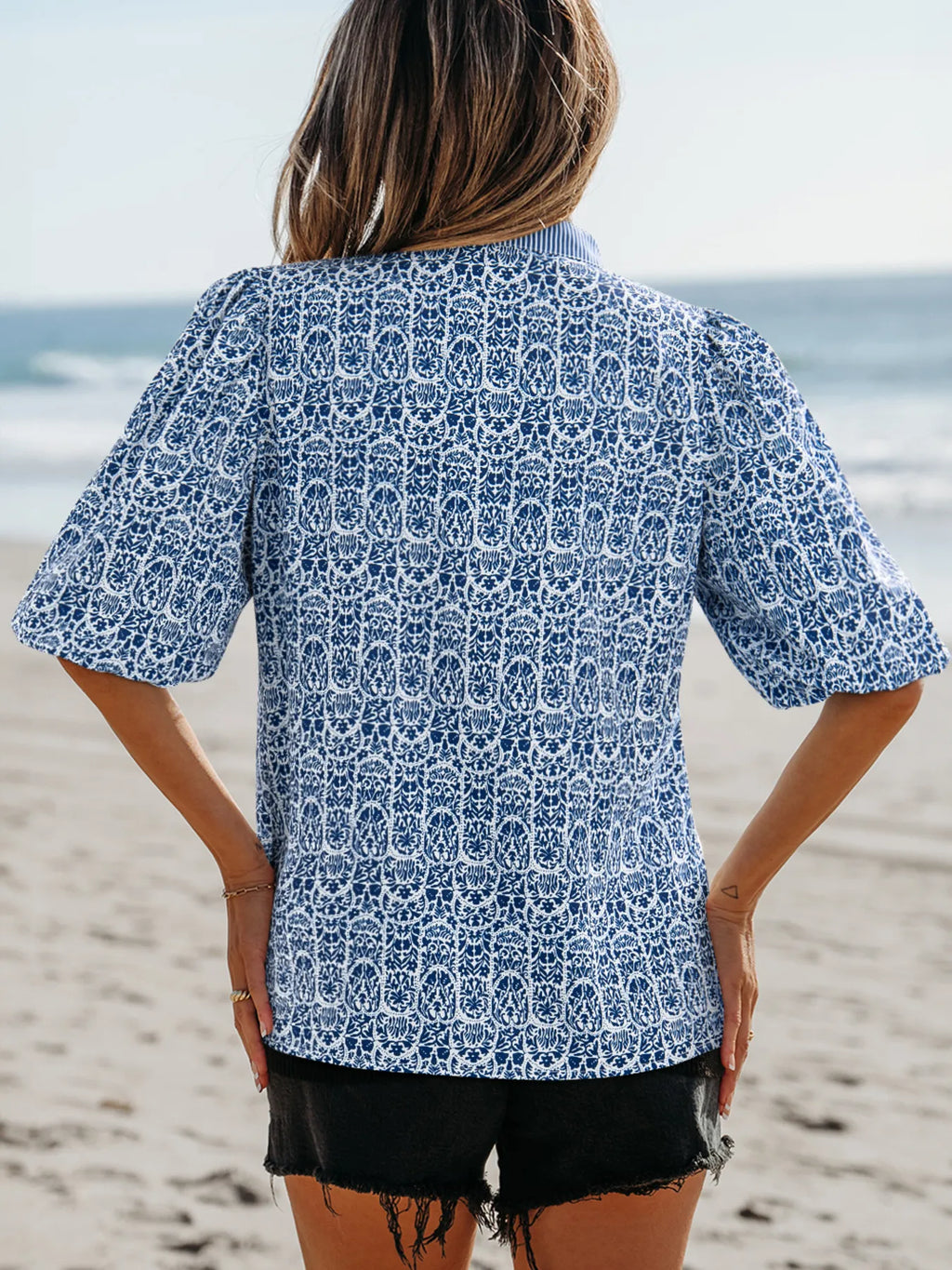 Printed Contrast Ric-Rac Puff Sleeve Top