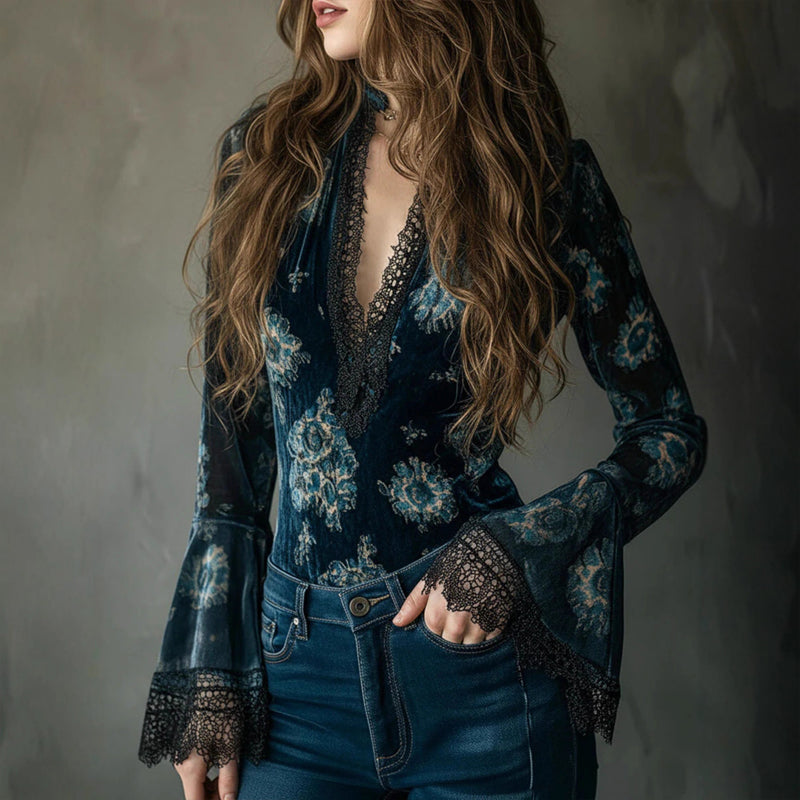 Women’s Retro Lace Panel V-Neck Blouse – Elegant Print Bell Sleeve Top for Spring & Autumn Wear