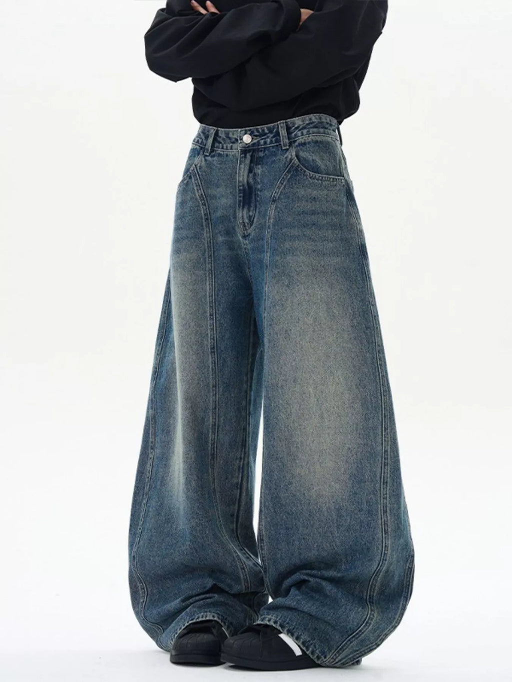 Men's Wide Leg Washed Jeans