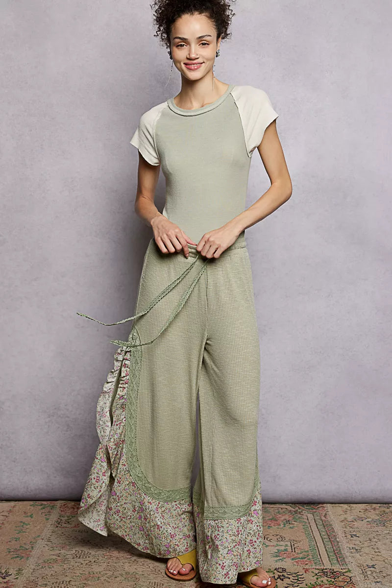 POL Round Neck Outseam Detail T-Shirt with Contrast Color Sleeves