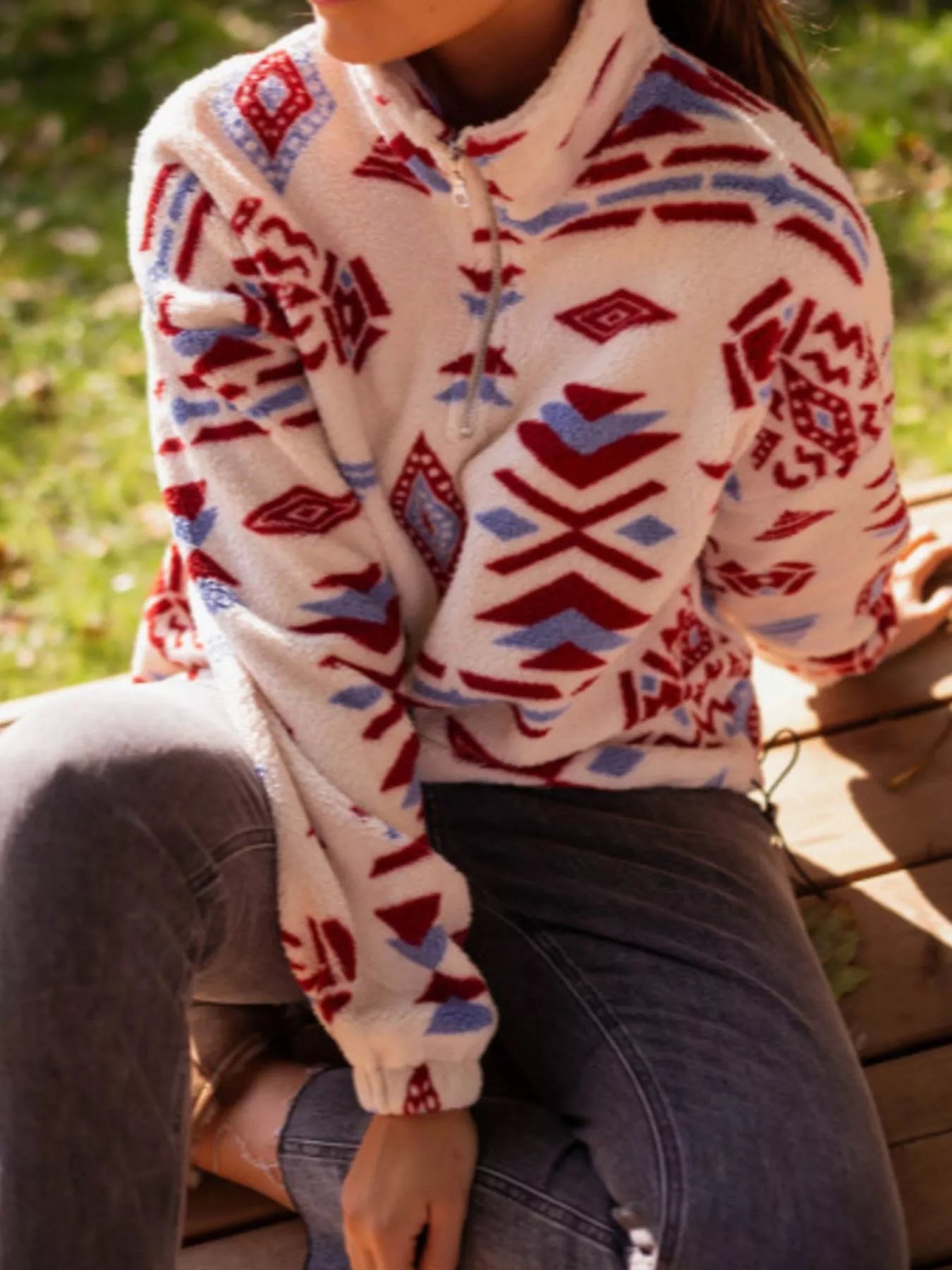 Geometric Pattern Fleece Sweatshirt