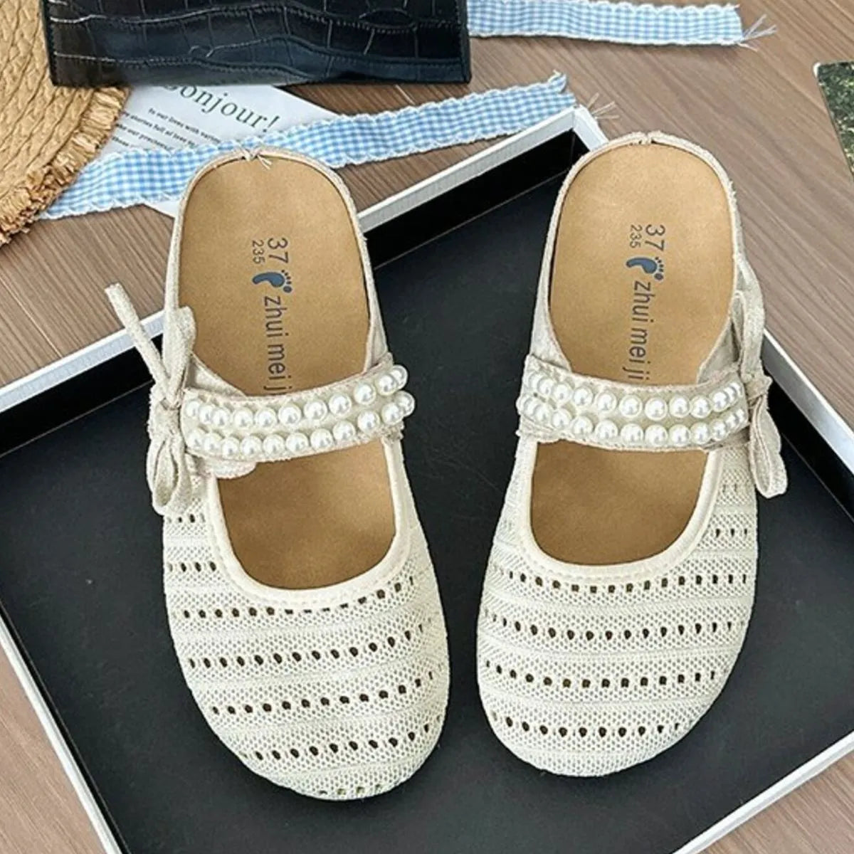 Hollow Out Round Toe Flat Slip-Ons