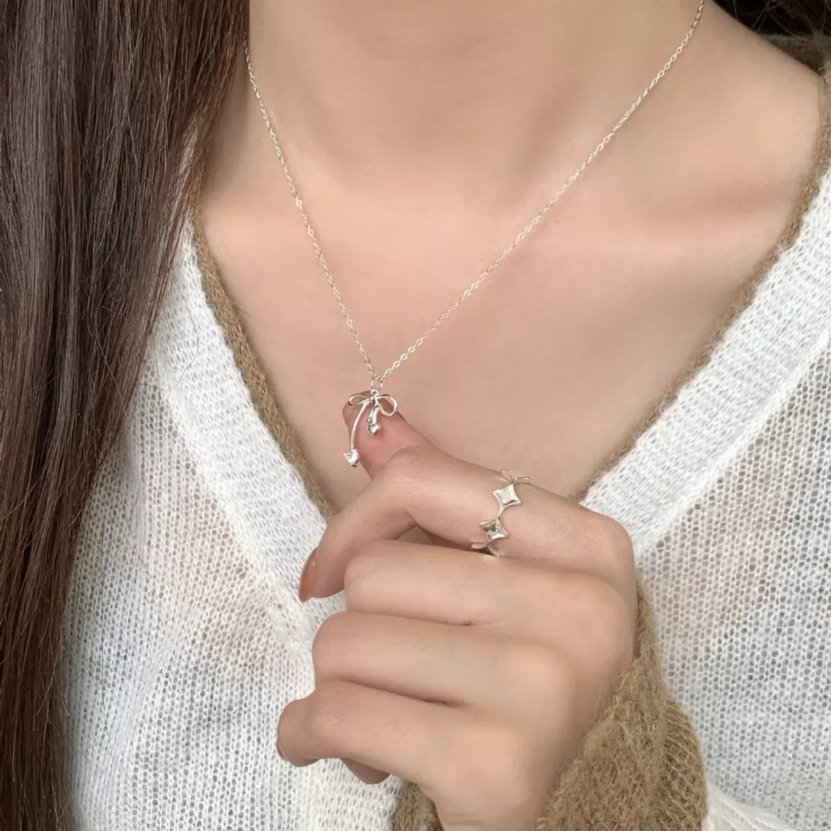 Bowknot Pendant Necklace