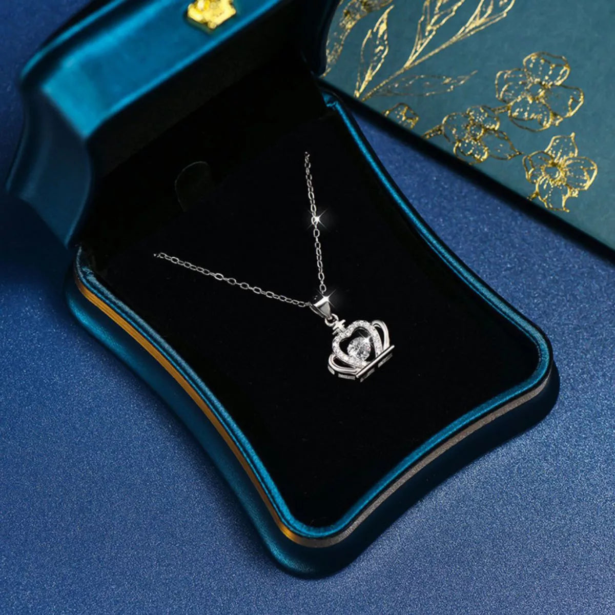 925 Sterling Silver Zircon Crown Pendant Necklace