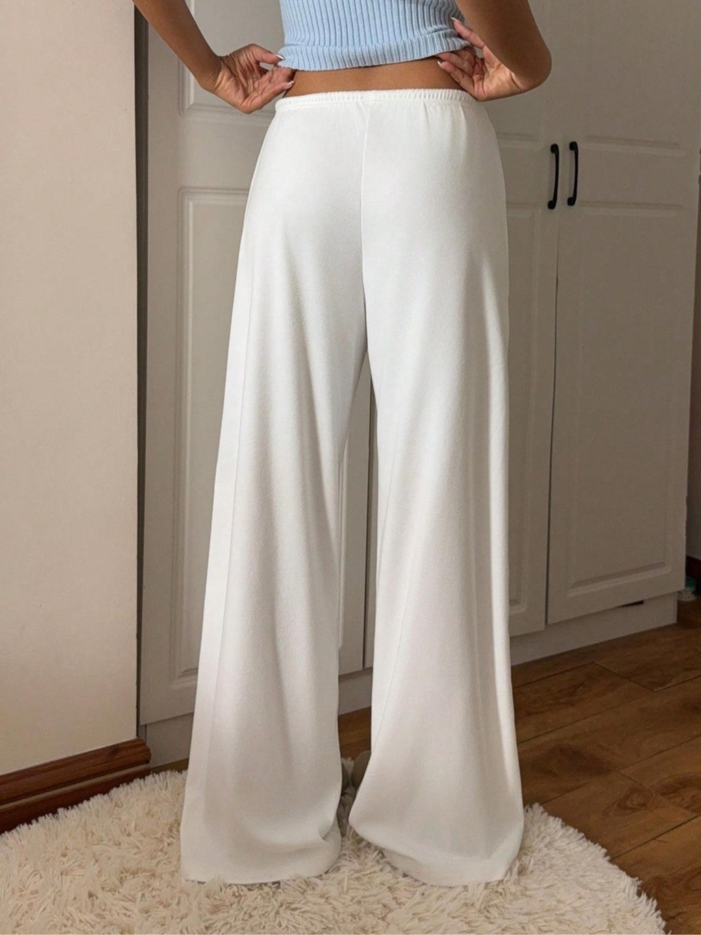 Relaxed Fit Drawstring Pants