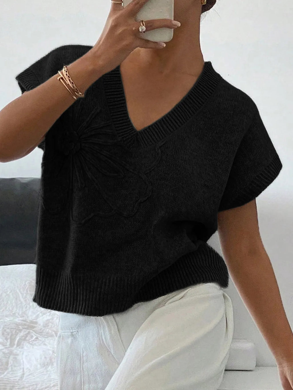 Ribbed Hem V-Neck Short Sleeve Sweater