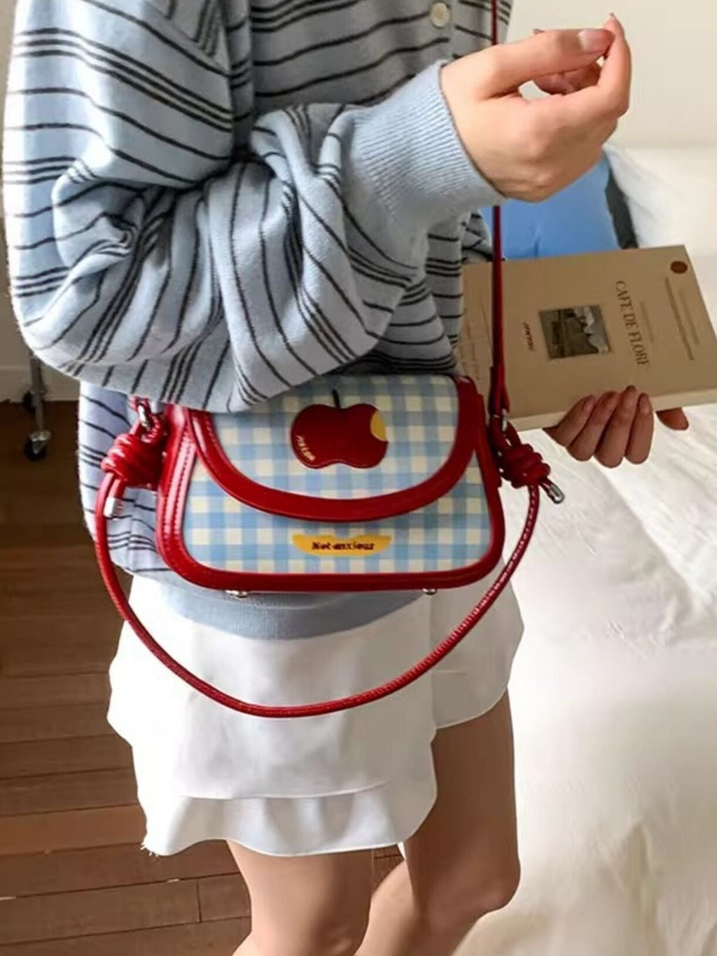 Apple Gingham Pattern Shoulder Bag