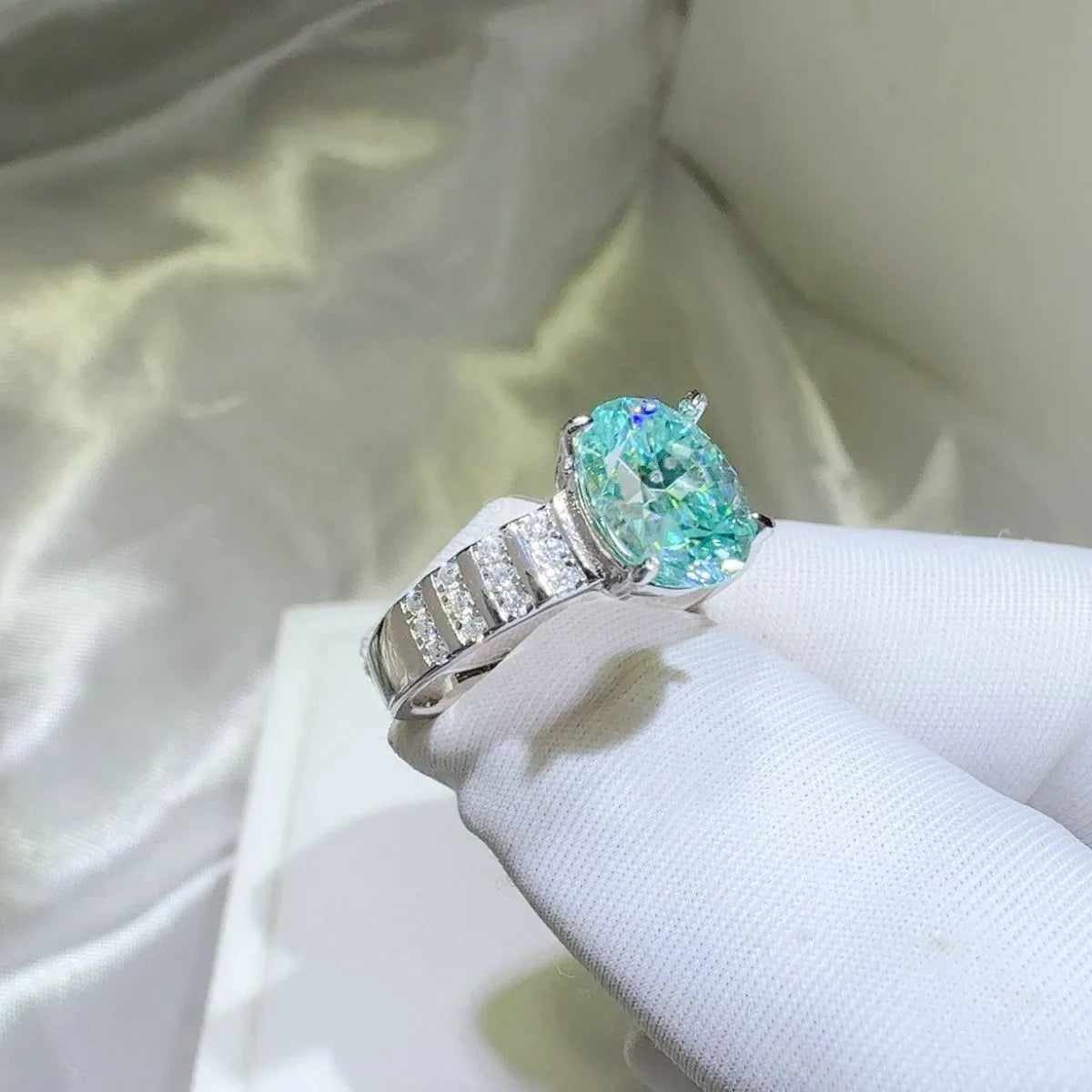 2 Carat Moissanite 925 Sterling Silver Ring