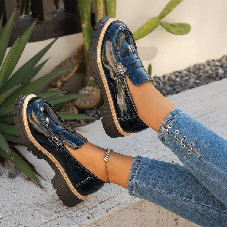 Round Toe Platform Loafers