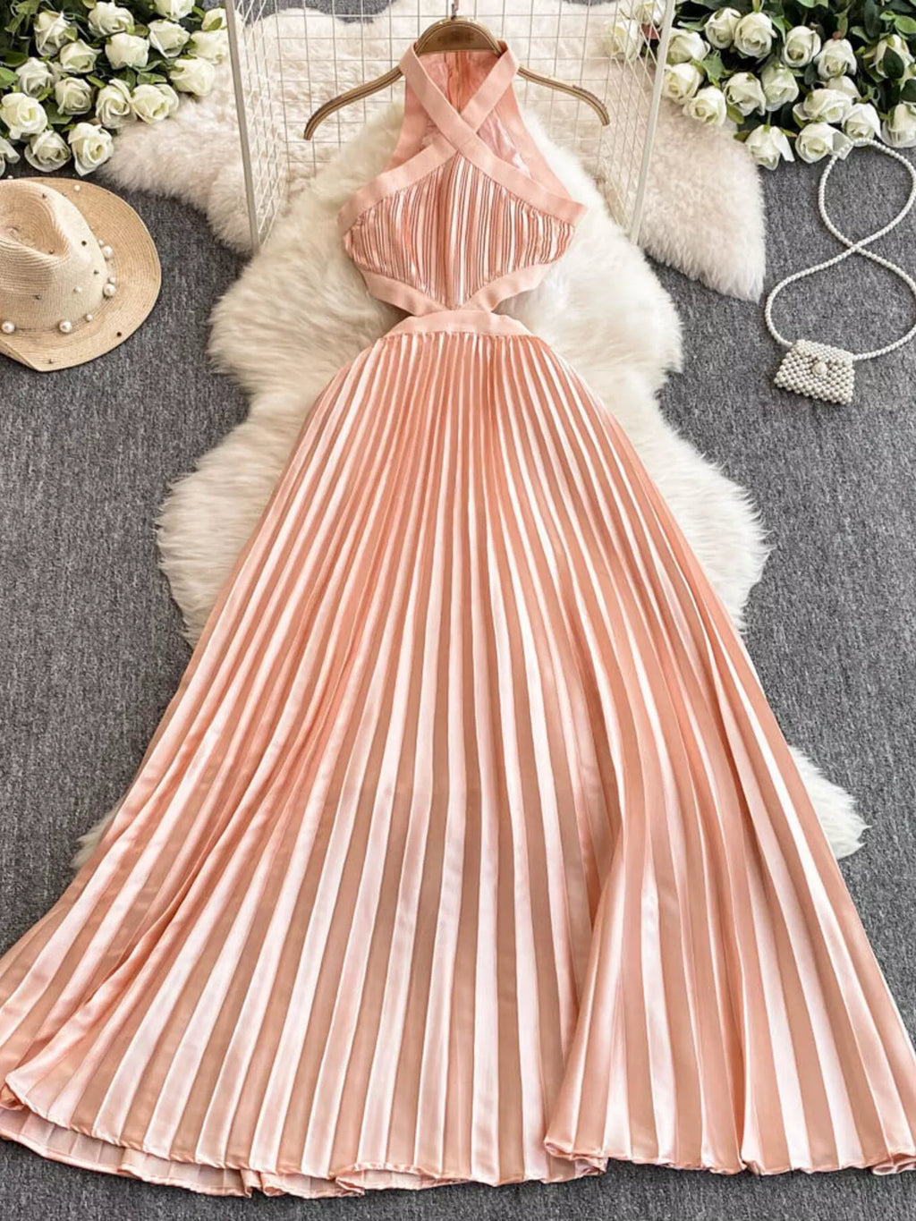 Halter Neck Pleated Maxi Dress