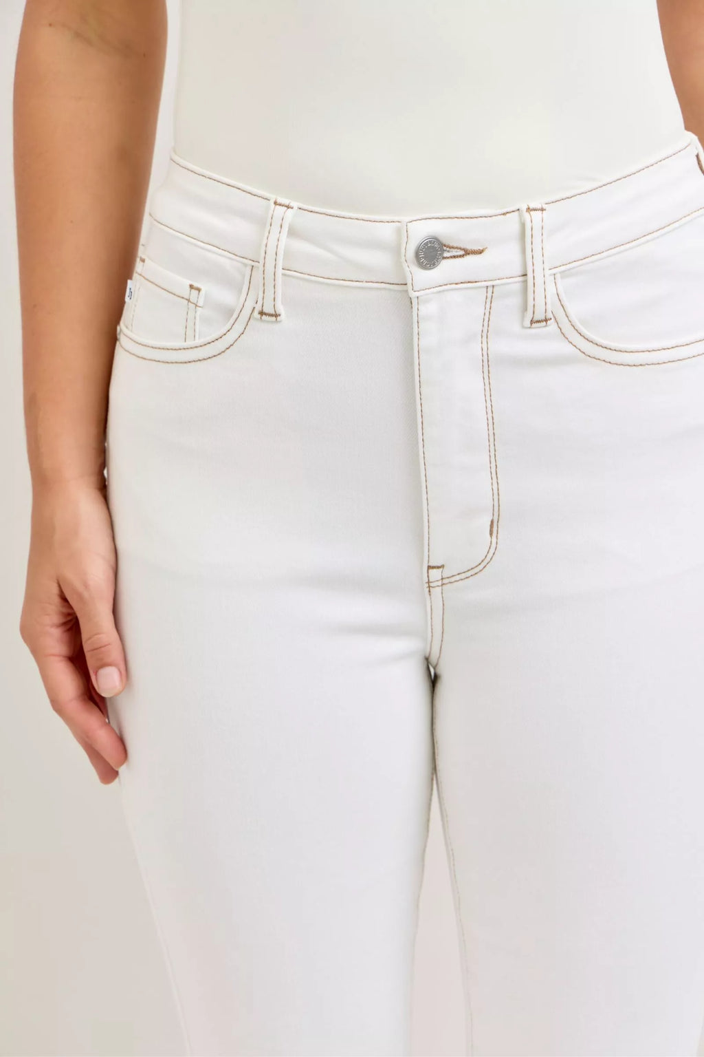 Judy Blue Contrast Stitching Cropped Flare Jeans