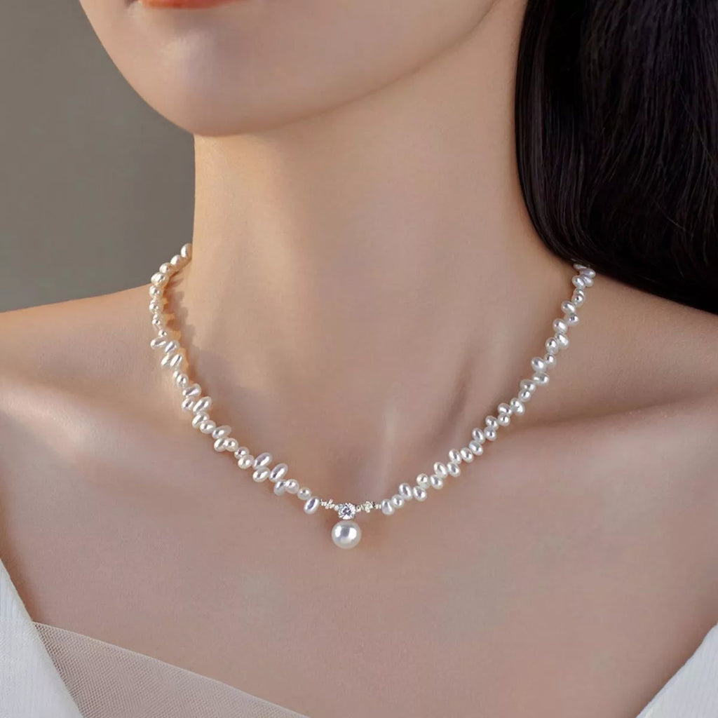 Irregular Freshwater Pearl Pendant Necklace