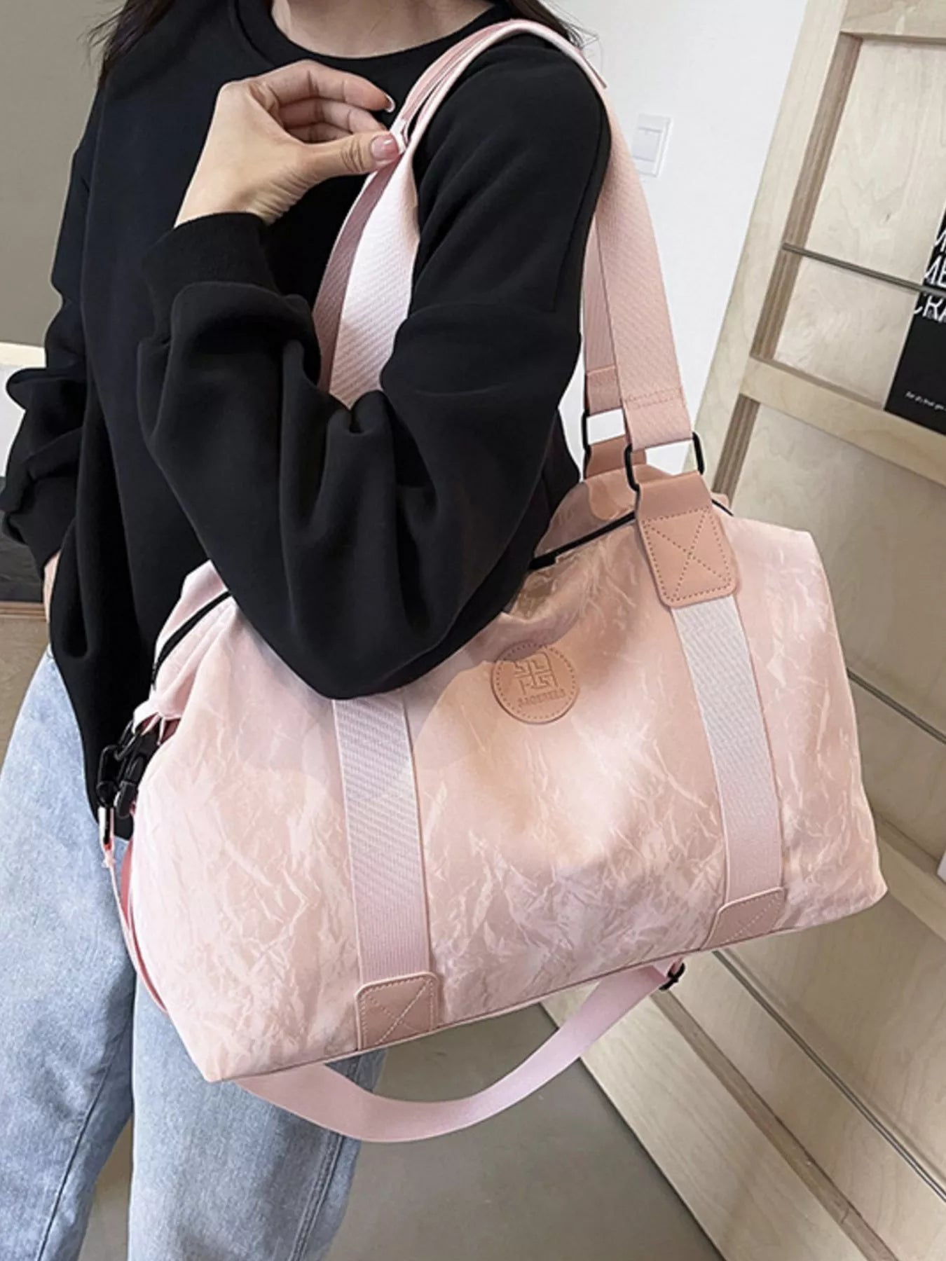 Lightweight Travel Bag