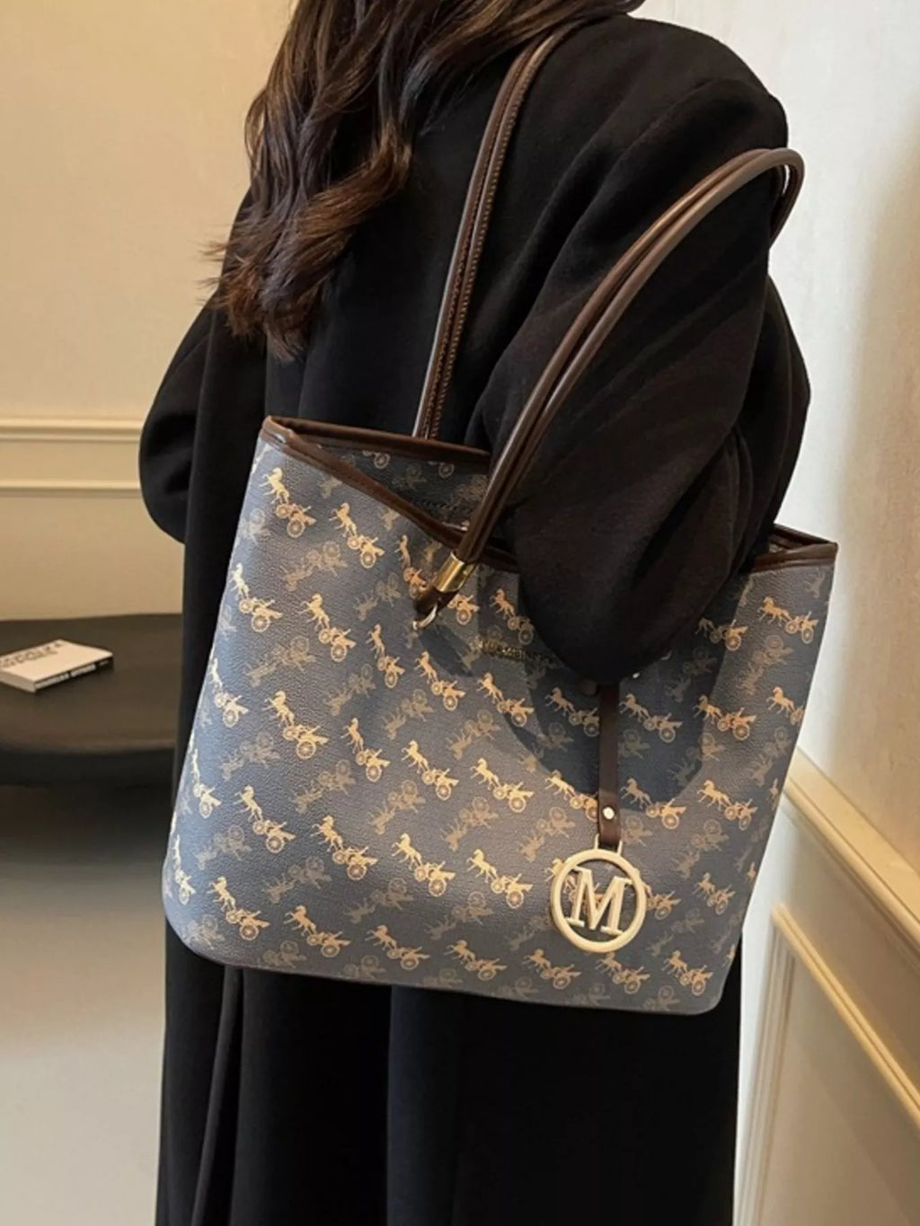 Printed Tote Shoulder Bag