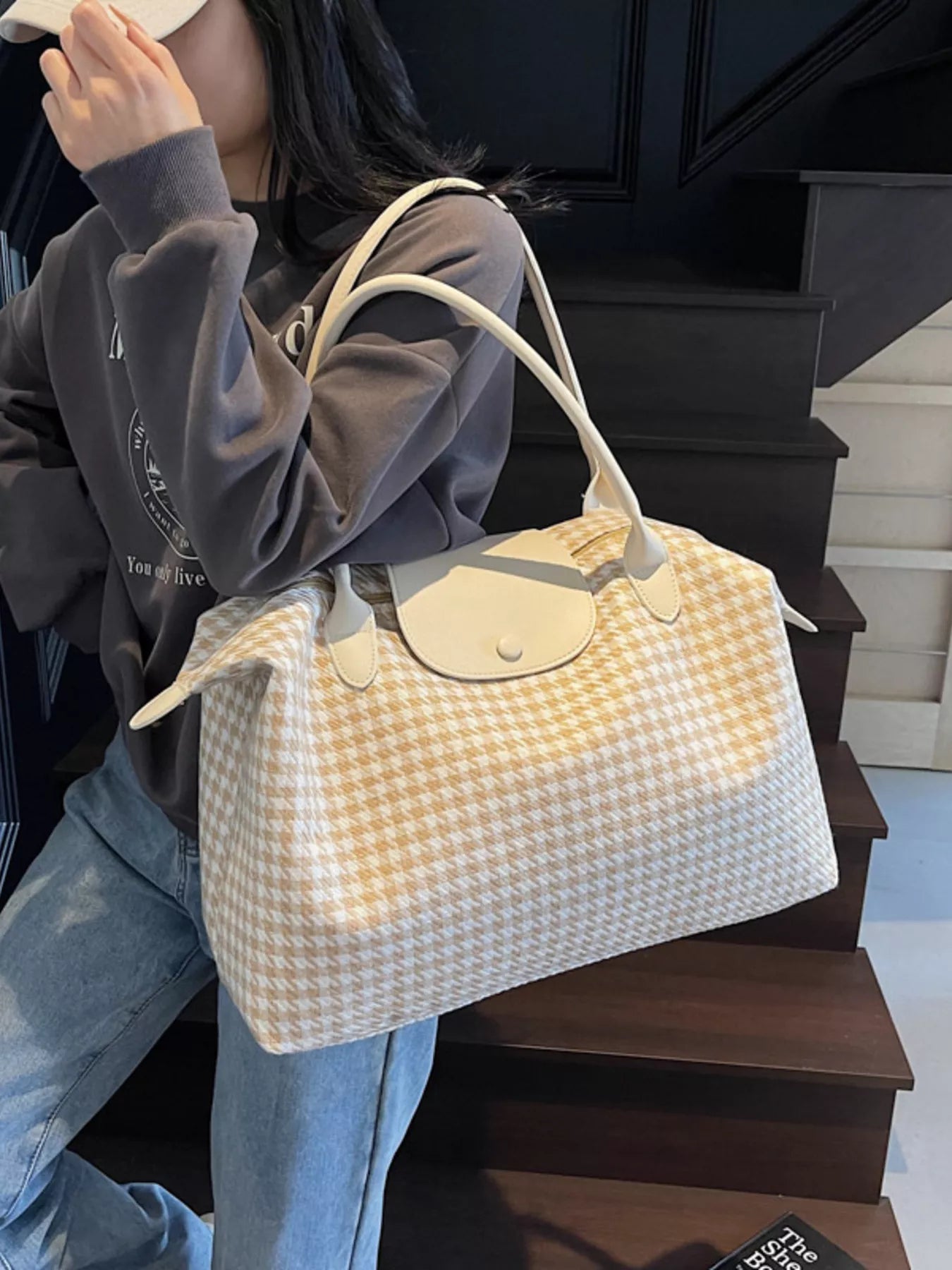 Plaid Pattern Travel Bag