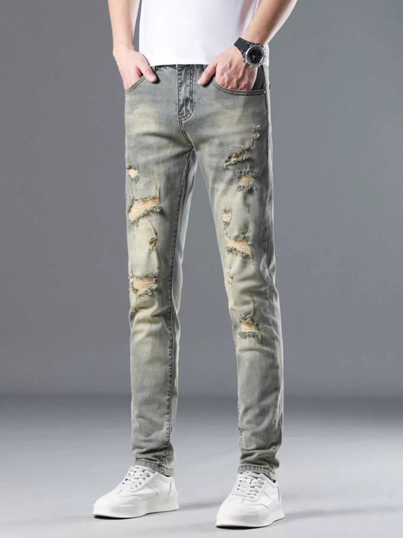 Men's Distressed Slim Fit Jeans