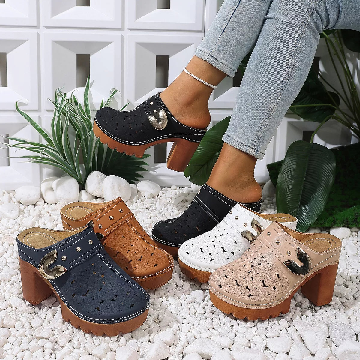 Round Toe Block Heels Sandals