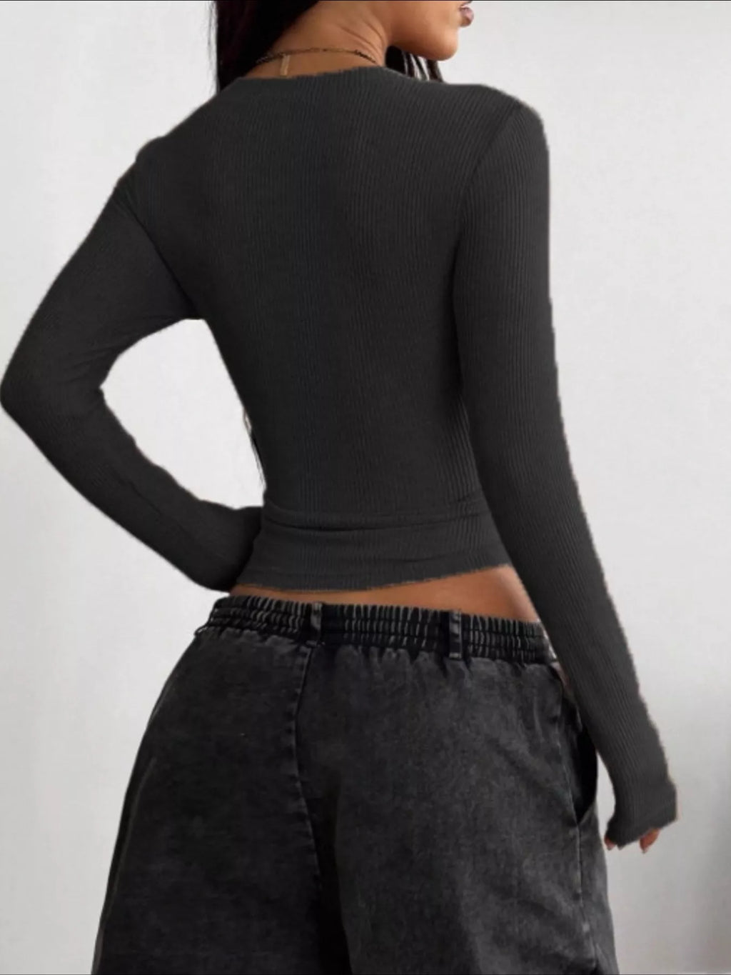 Ribbed Knit Long Sleeve V-Neck Top