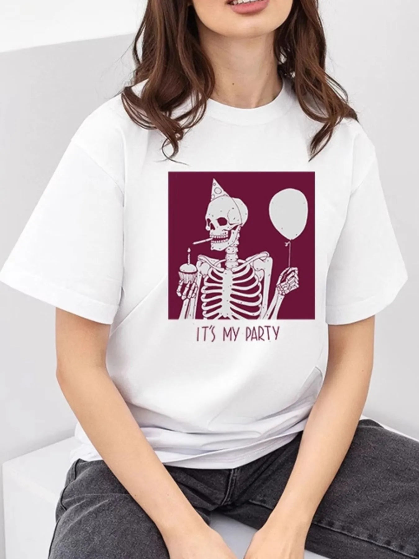 Plus Size Graphic Round Neck Half Sleeve T-Shirt