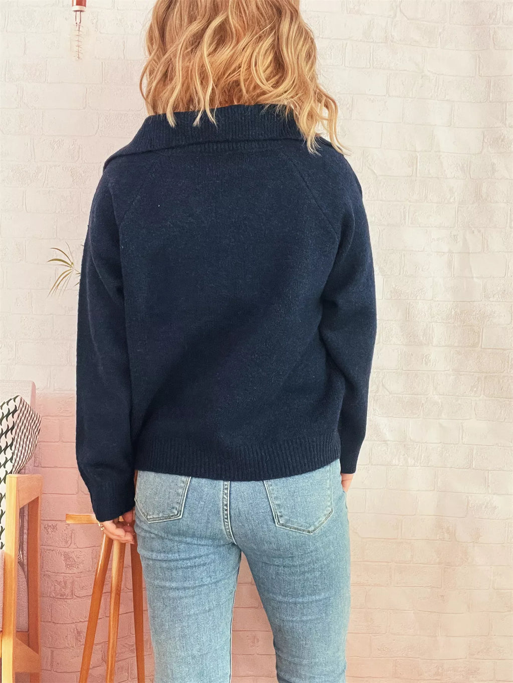 Ribbed Hem Raglan Sleeve Sweater