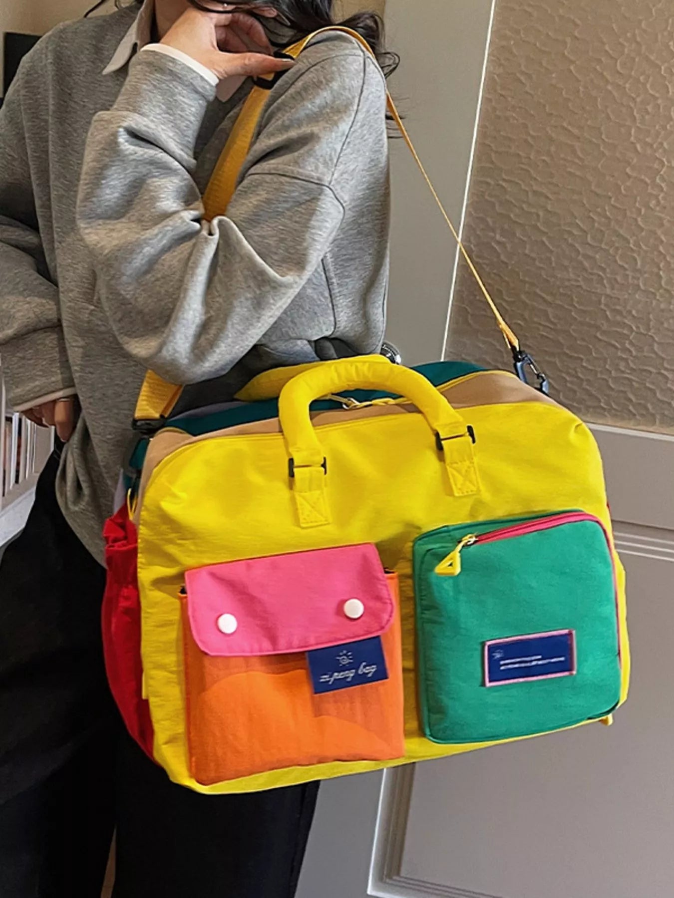 Duffel Bag with Multiple Pockets