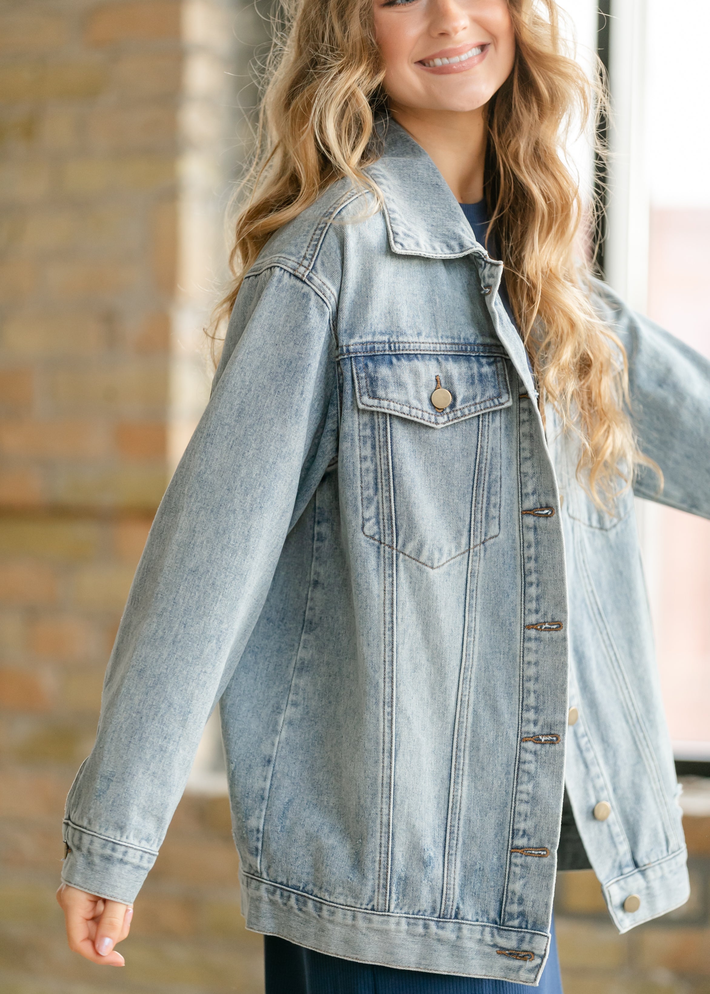 Brinx Light Wash Oversized Denim Jacket
