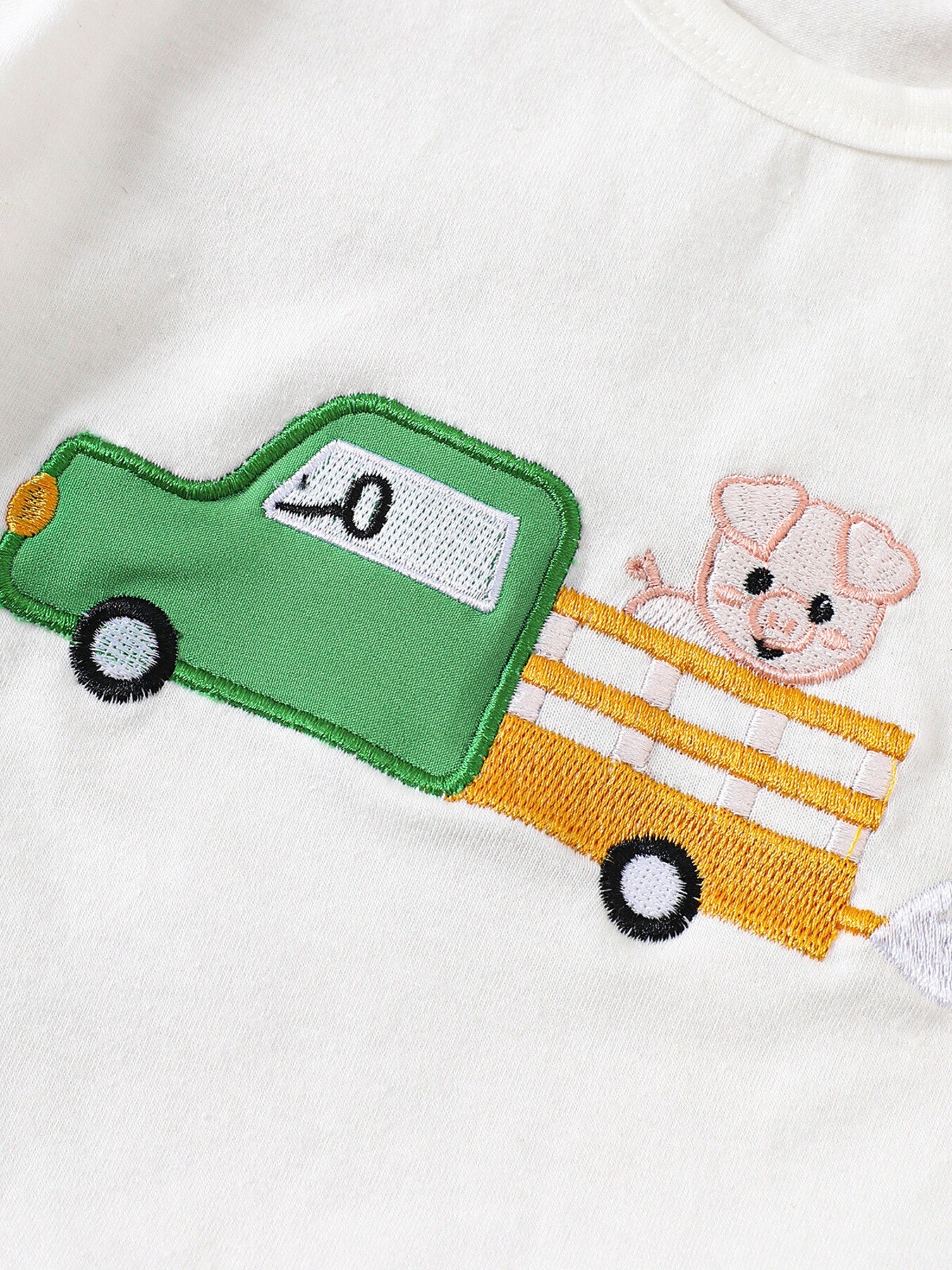 Children's Cartoon Tractor Embroidered Tee and Shorts Set
