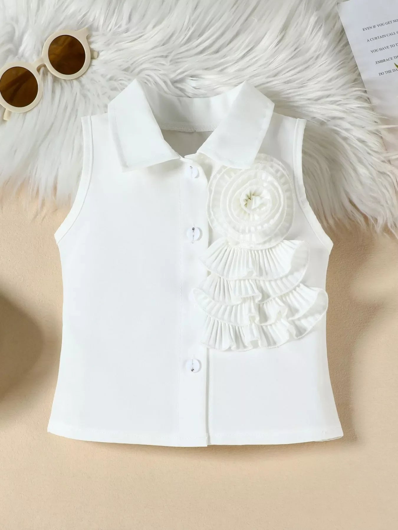 Children‘s Ruffle Decor Top & Button Detail Skort Set