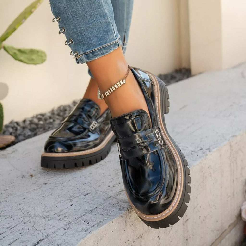 Round Toe Platform Loafers