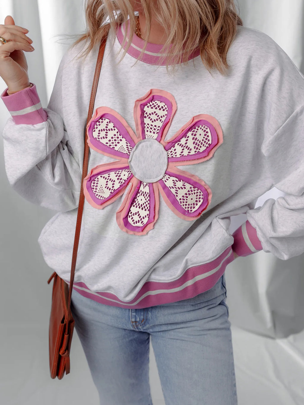 Flower Patch Contrast Trim Crew Neck Sweatshirt