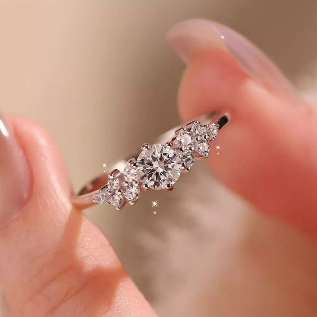 2 Carat Moissanite 925 Sterling Silver Ring