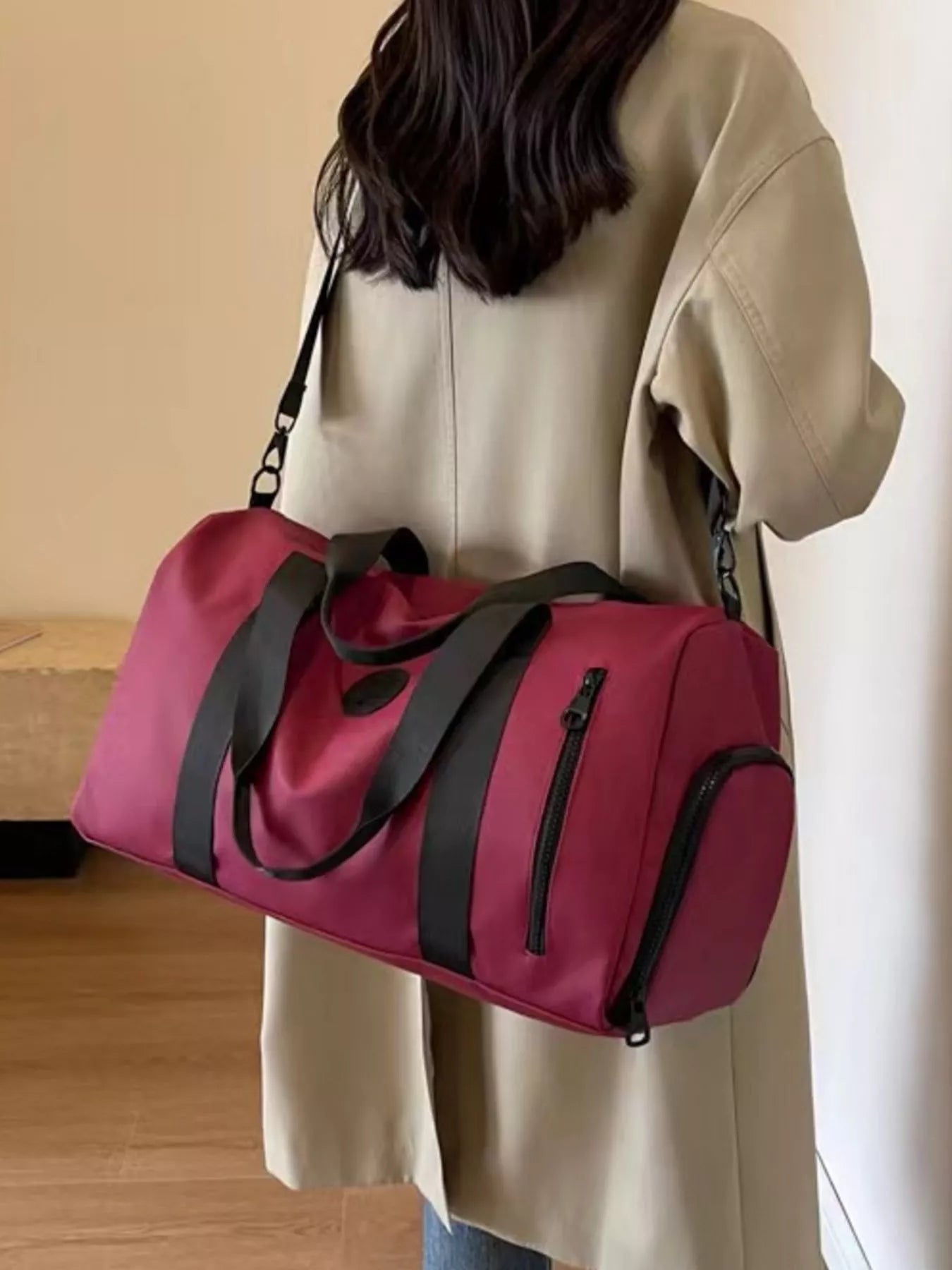 Adjustable Strap Travel Bag