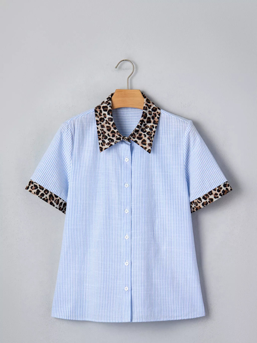 Stripe Leopard Contrast Collar Short Sleeve Shirt