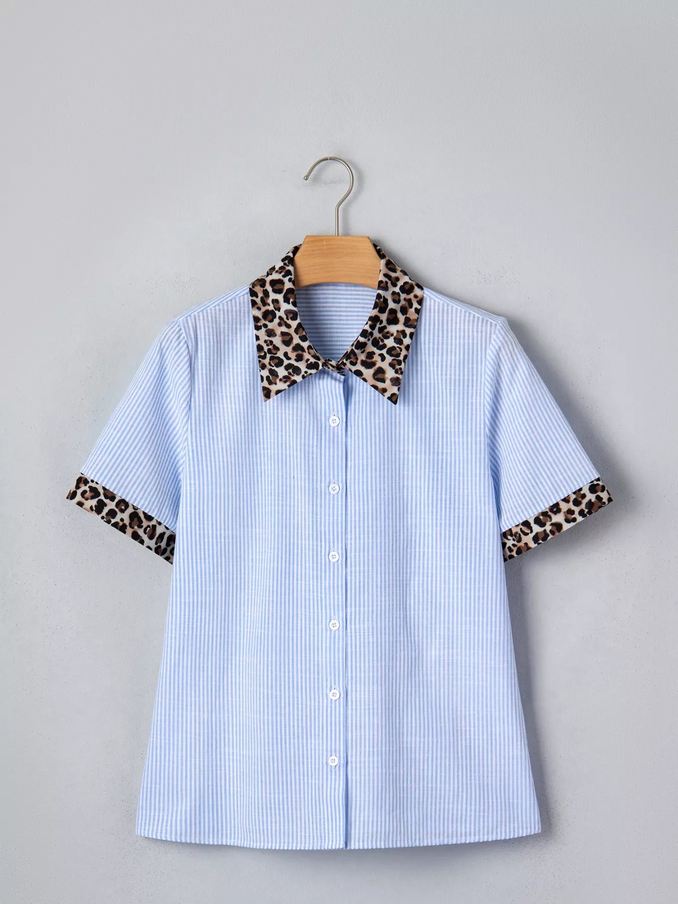 Stripe Leopard Contrast Collar Short Sleeve Shirt