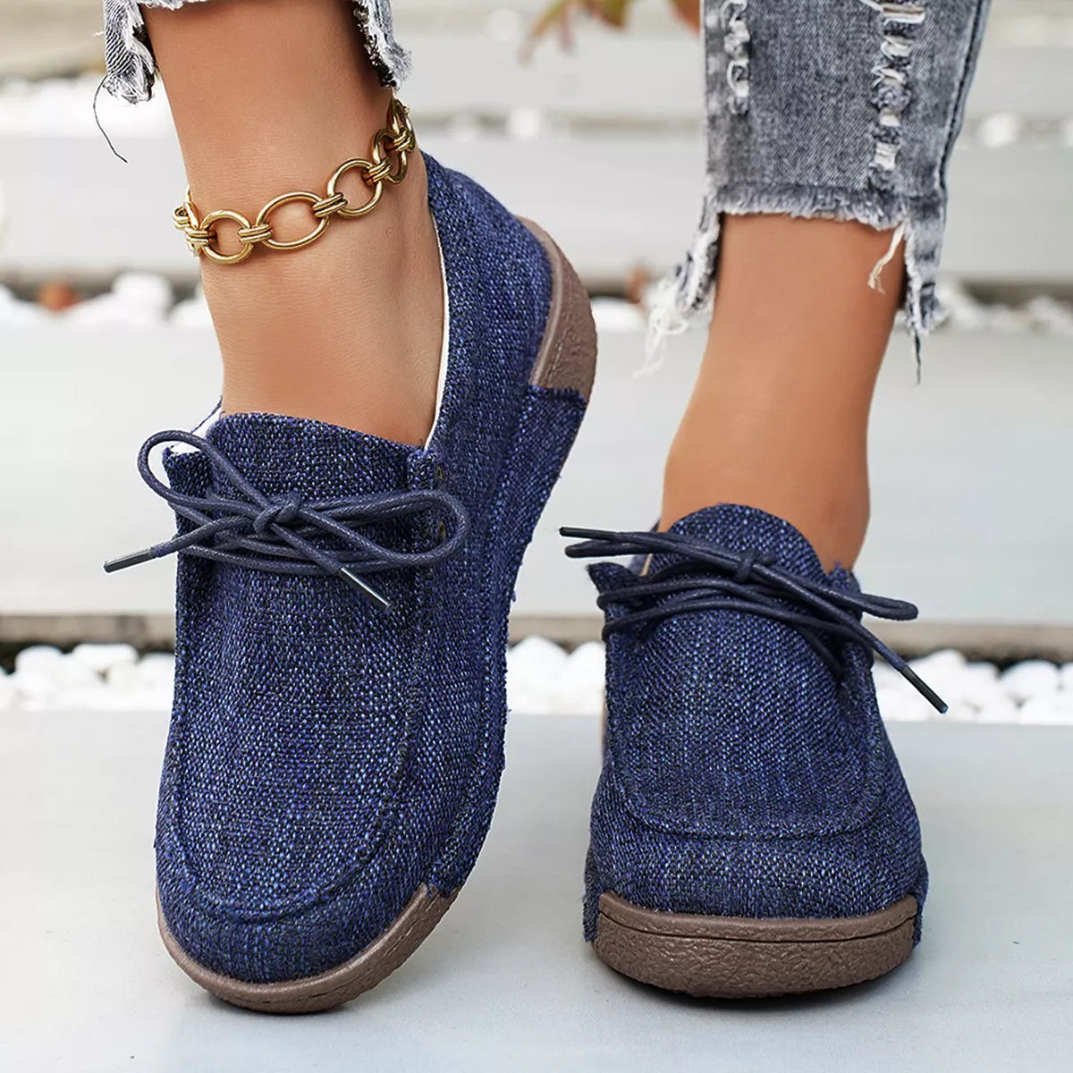 Round Toe  Lace-Up Sneakers