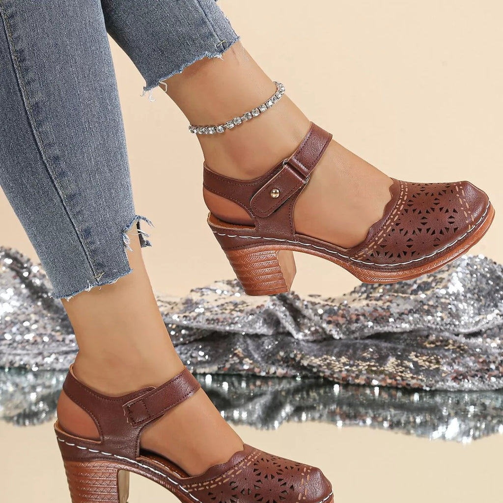 Round Toe Block Heels Sandals