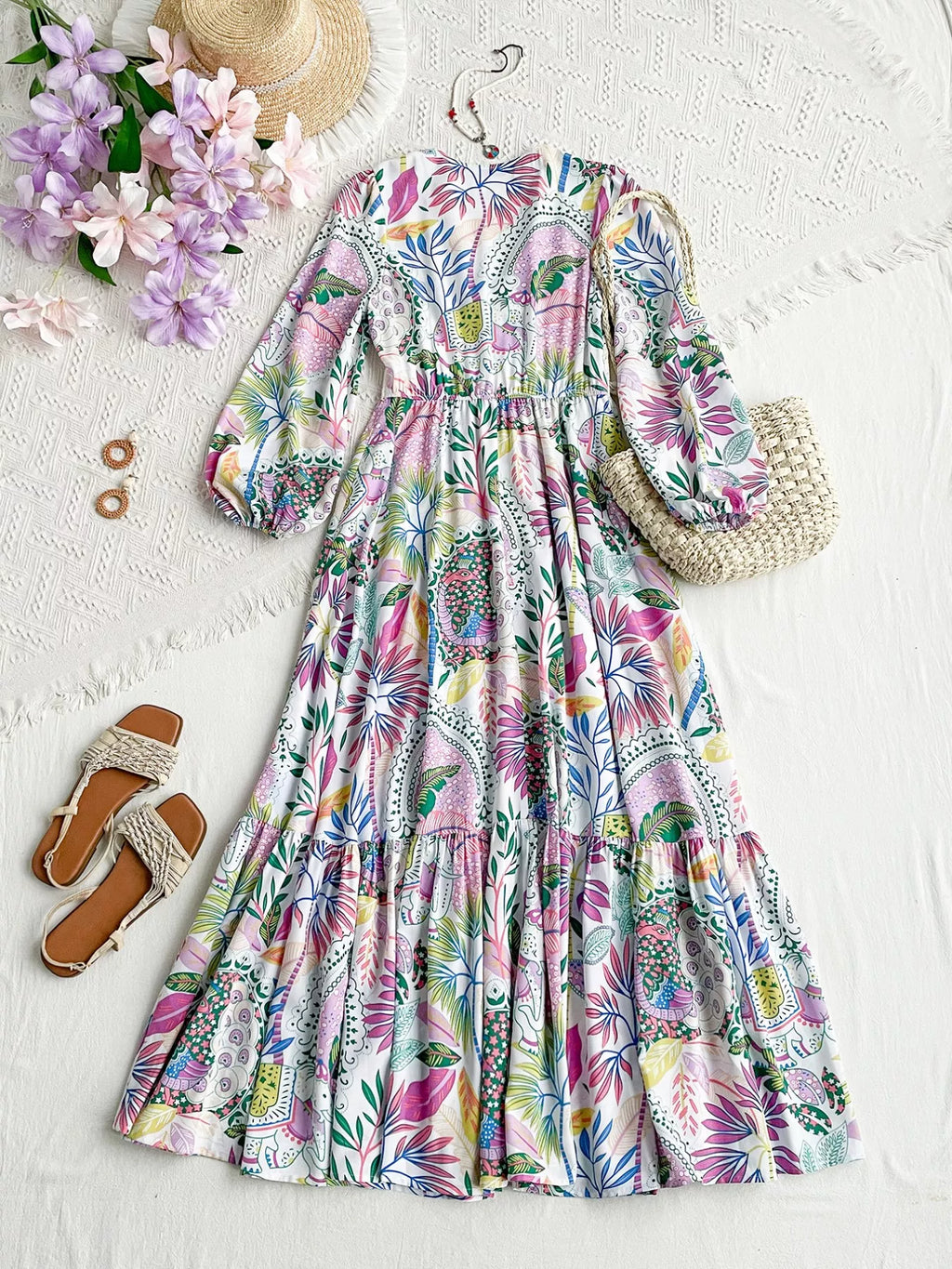 Lace Detail V-Neck Balloon Sleeve Dress
