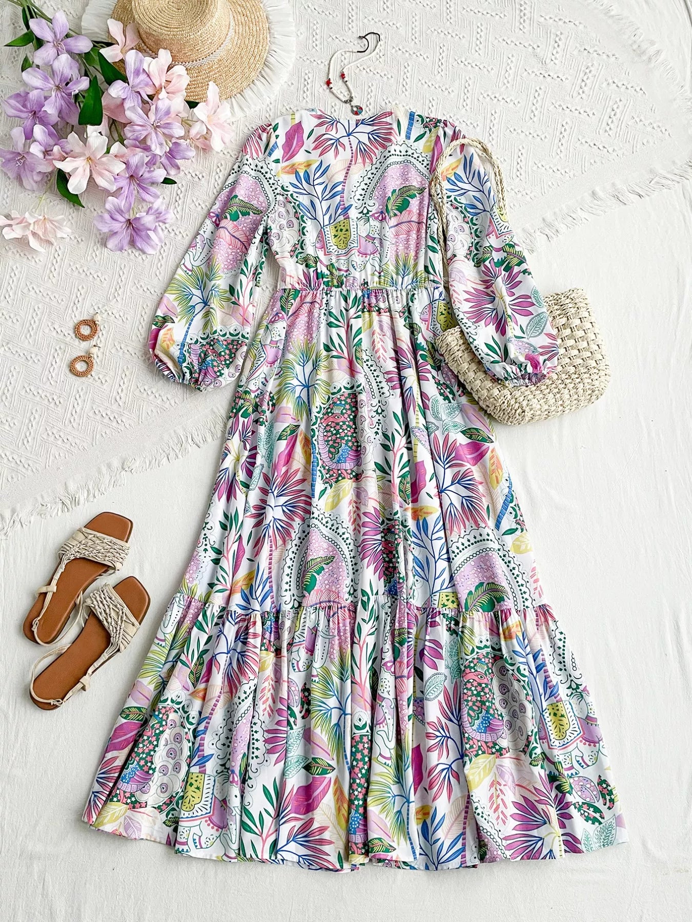 Lace Detail V-Neck Balloon Sleeve Dress