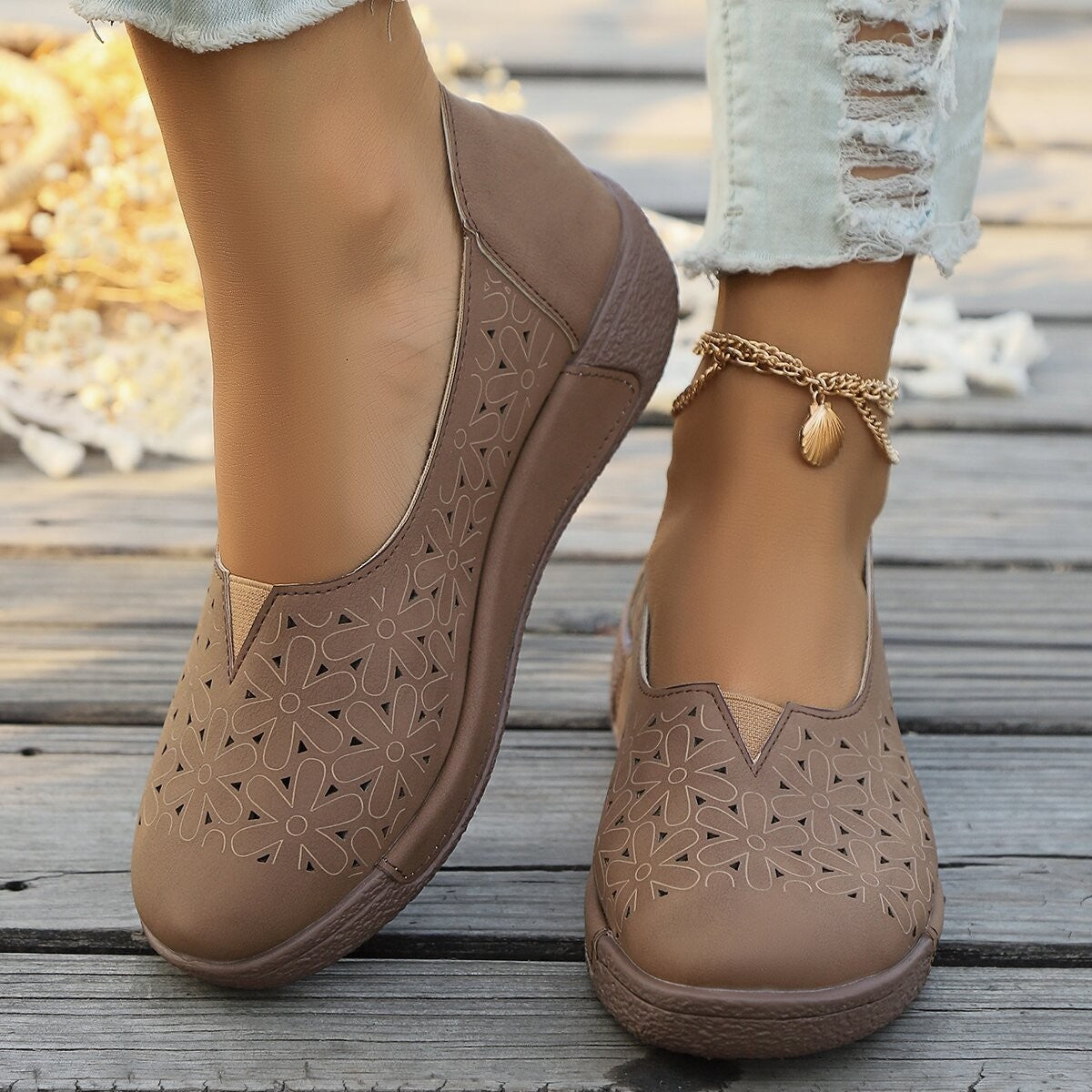 Hollow-Out Casual Loafers