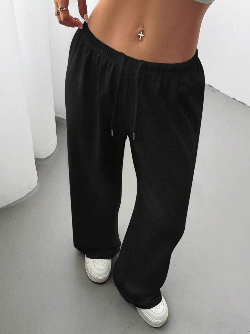 Relaxed Fit Drawstring Pants