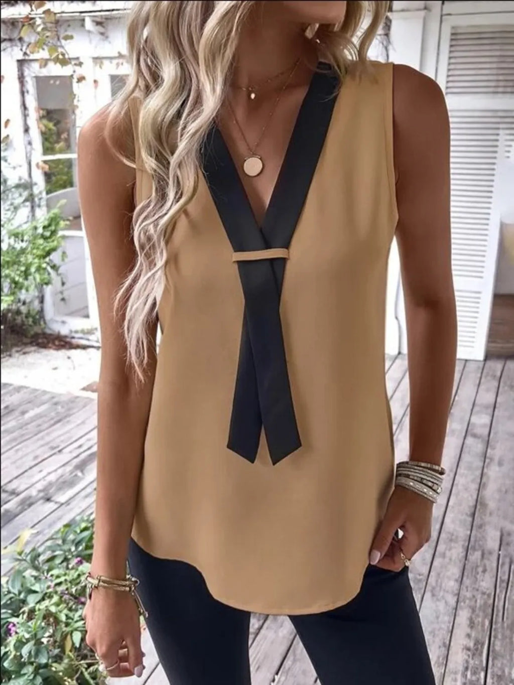 Full Size  V-Neck Contrast Tank Plus Size