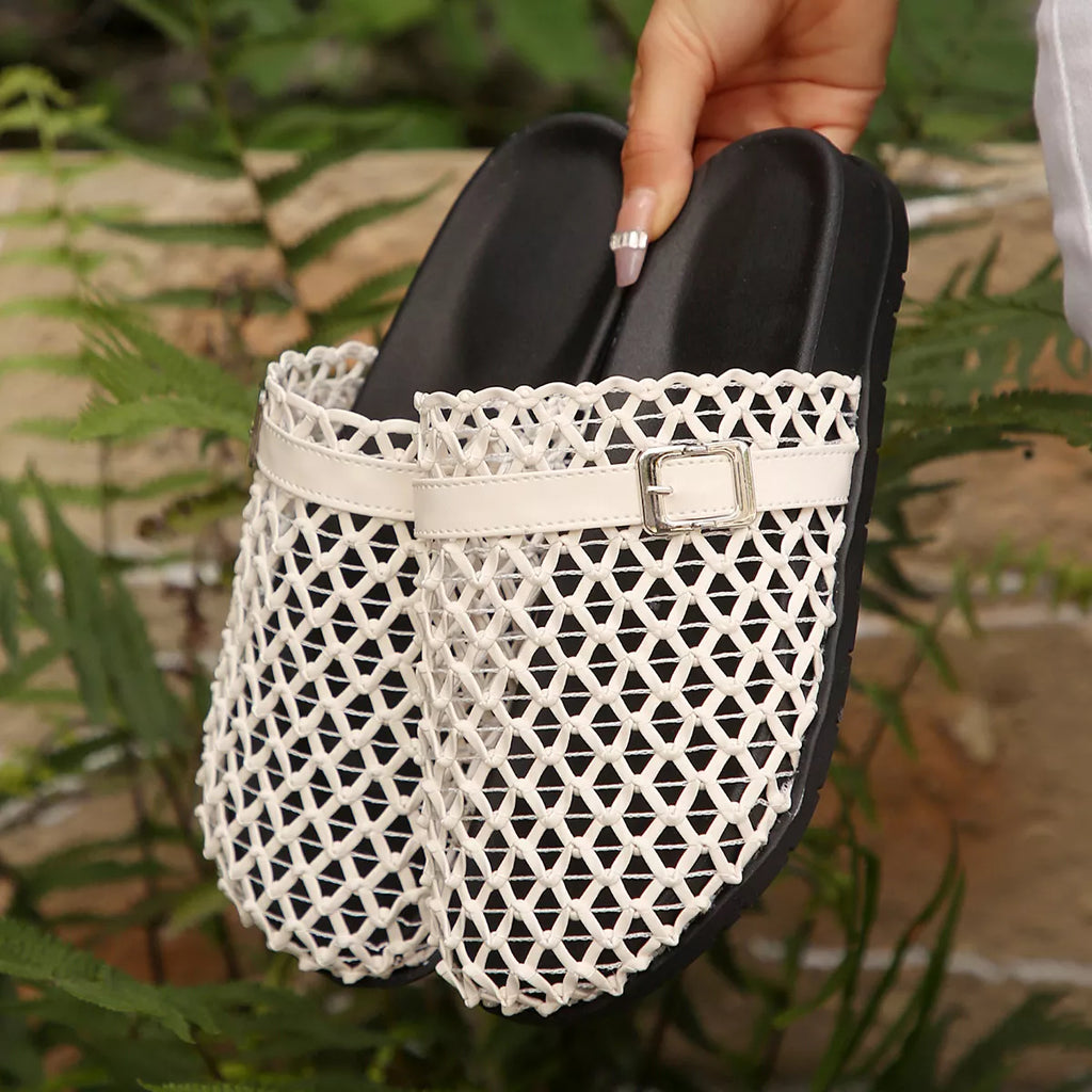 Round Toe Buckle Sandals