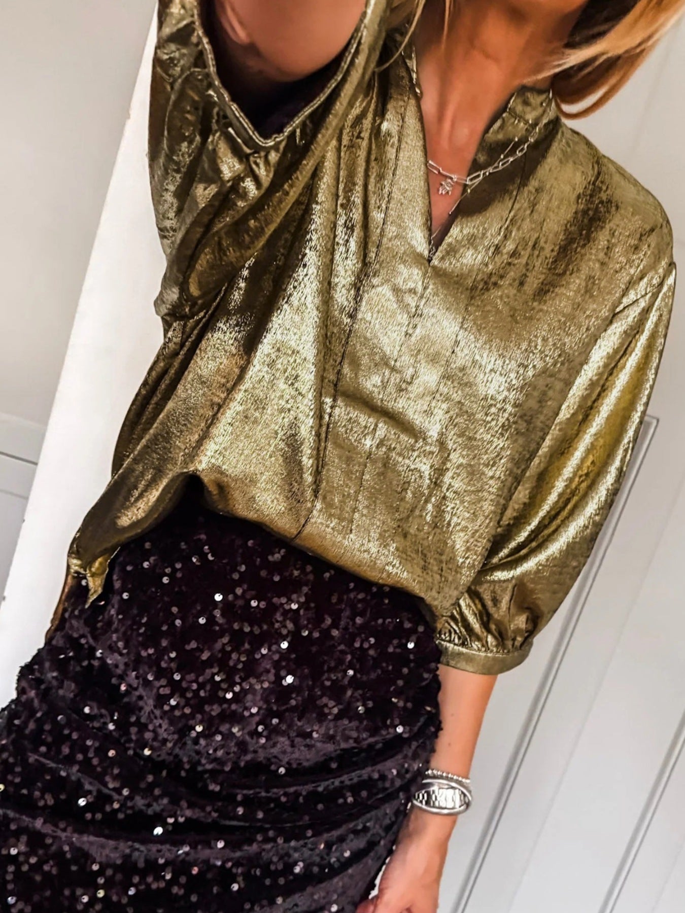Notched 3/4 Sleeve Blouse