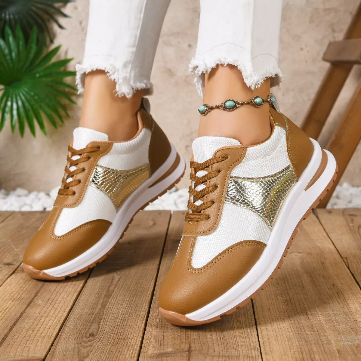 Round Toe Lace Up Sneakers