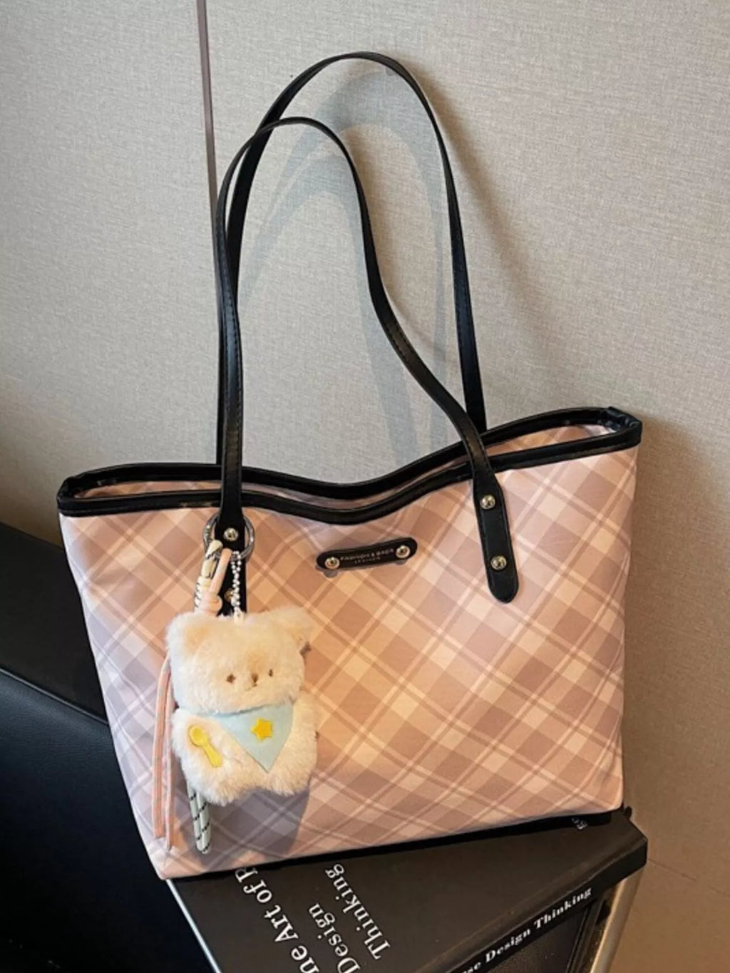 Plaid Pattern Shoulder Bag