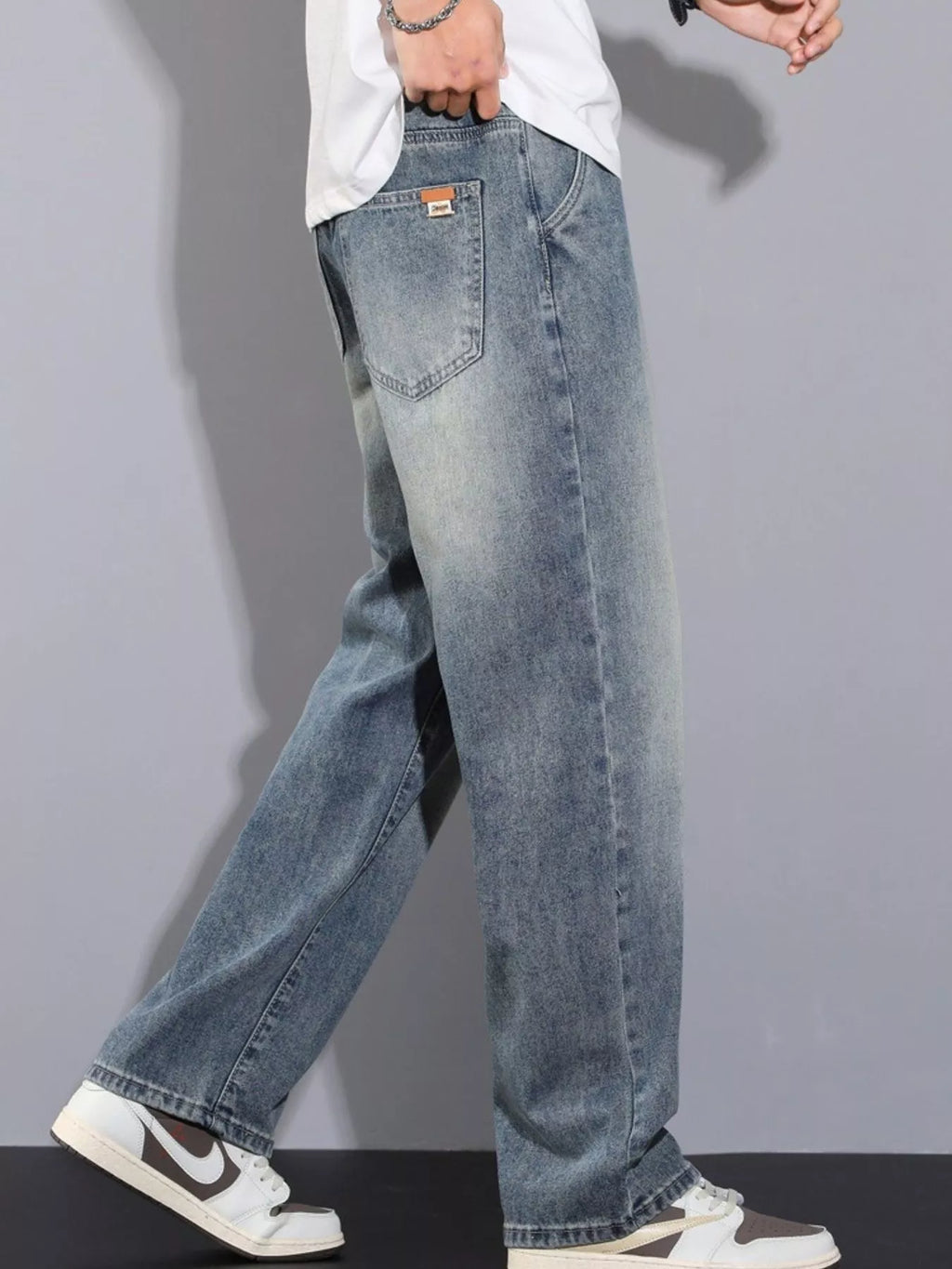 Men's Plus Size Pocketed Wide Leg Jeans