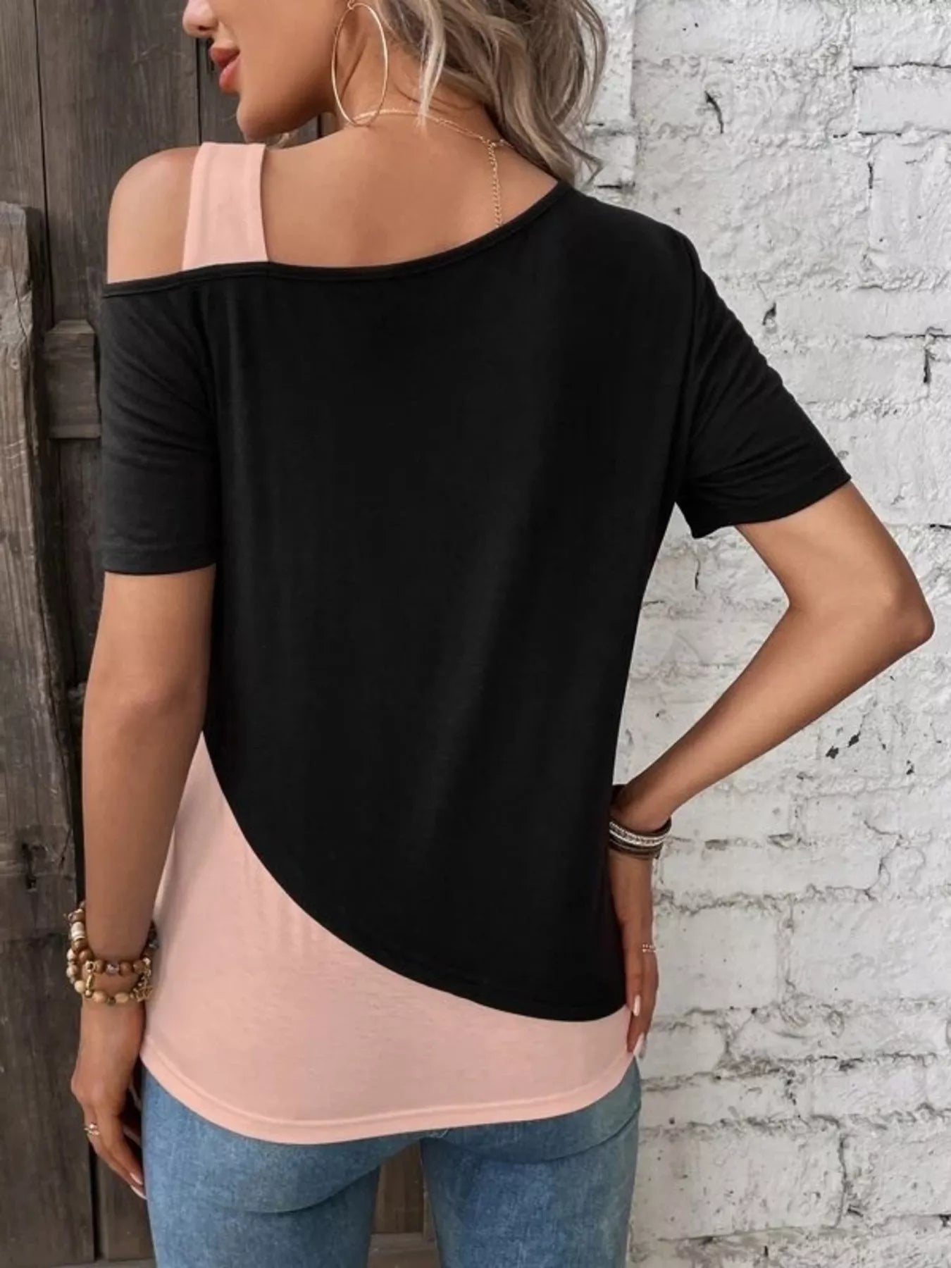 Asymmetrical Cold Shoulder Color Block T-Shirt